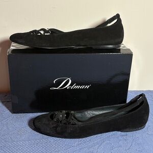 Vintage DELMAN Black Flats - Women's Size 9